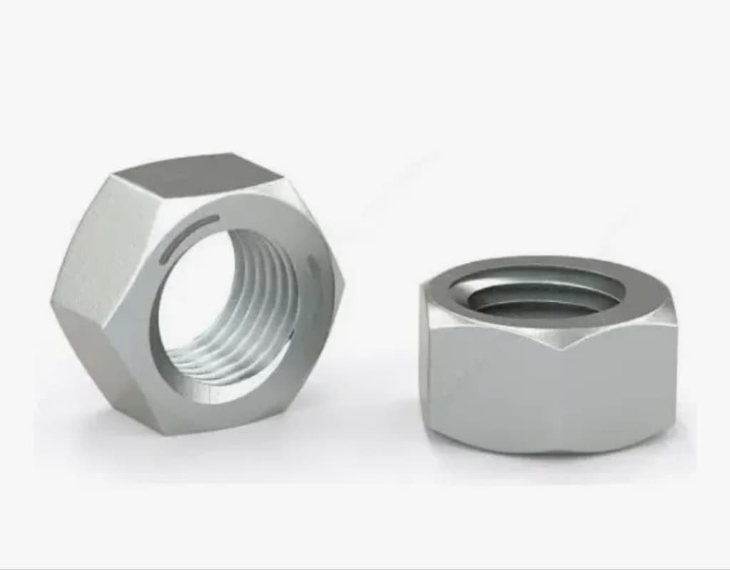 Tuerca 3/8" zincada